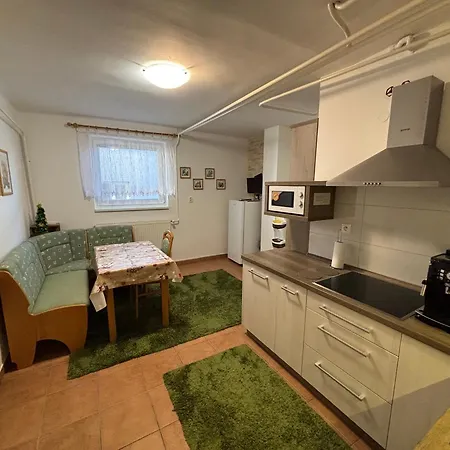 Skurčák Apartamento *